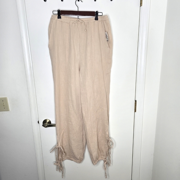 Jolie & Joy by FCT With Love Pants - Jolie & Joy Light Beige Cotton Pull On Pants NWT